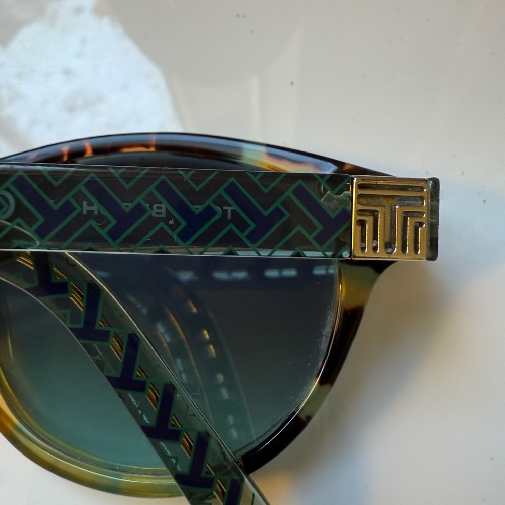 Tory Burch Multicolor Tortoiseshell Sunglasses - image 6